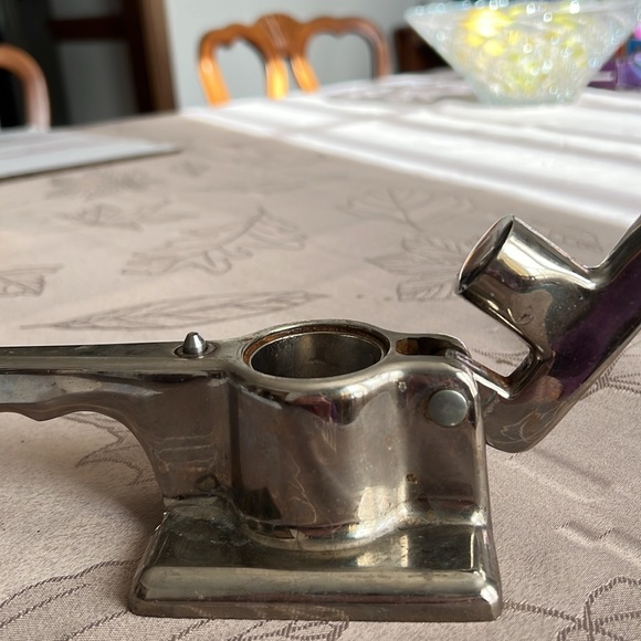 Rare VTG Ocelco Die Cast Metal Hand Operated Pill Crusher - Picture 6 of 7